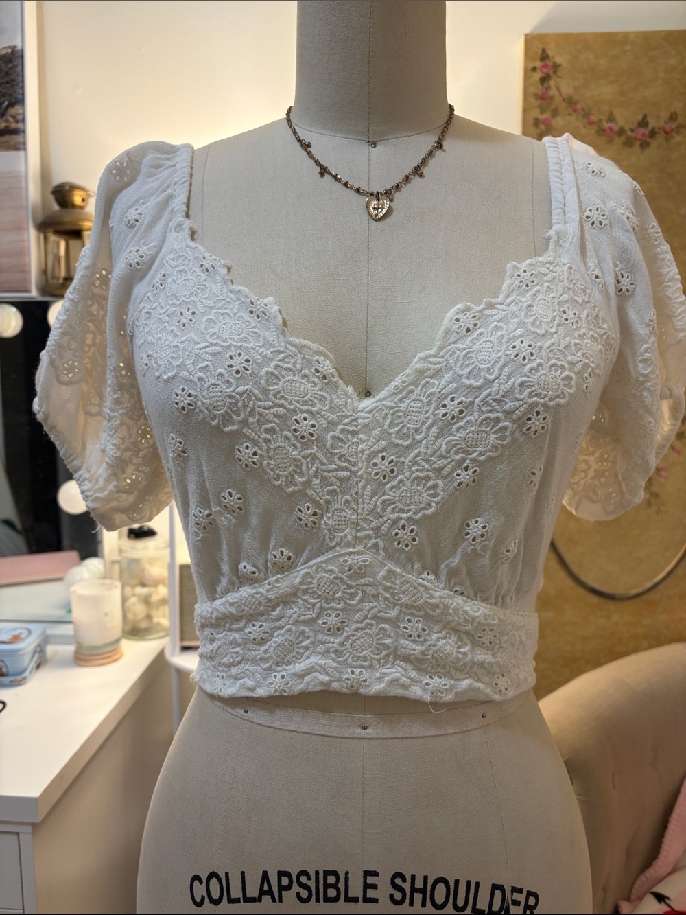 Free People White Eyelet Lace Cropped Blouse Size S/P